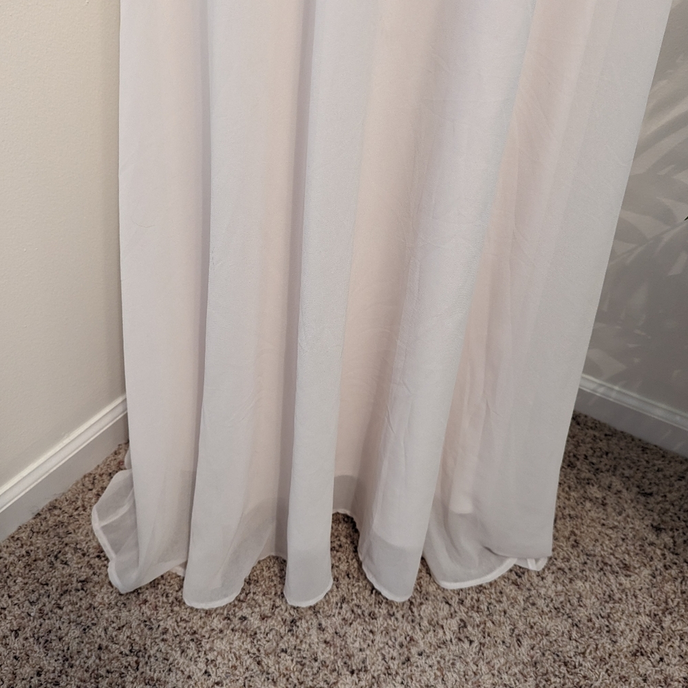 Modern Vintage Boutique Embellished Gown White Gold Medium - Picture 11 of 13